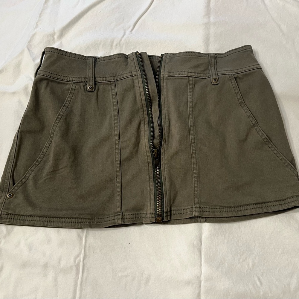 Free People army green skirt, size 6
